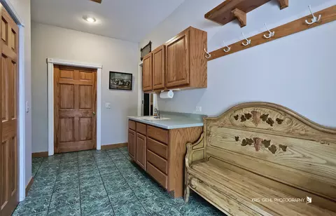 Entry Way - 2214 Main Street Rd, Spring Grove, IL 60081 photo 5 of 7
