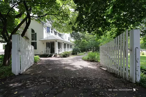 Exterior - 2214 Main Street Rd, Spring Grove, IL 60081 photo 4 of 9