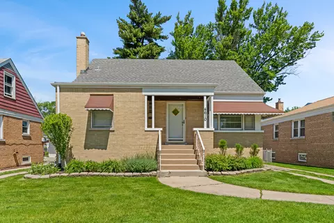 4610 W 97th Pl, Oak Lawn, IL 60453