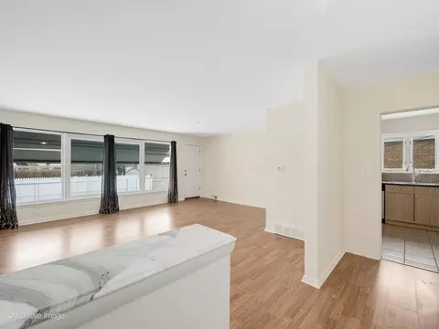 Living - 7516 N California Ave, Chicago, IL 60645 photo 1 of 3