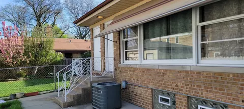 Other - 7516 N California Ave, Chicago, IL 60645 photo 6 of 6