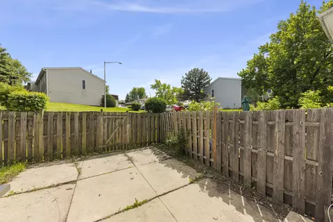 Exterior - 149 Thomas Rd, Bolingbrook, IL 60440 photo 2 of 3