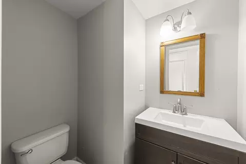 Bath - 149 Thomas Rd, Bolingbrook, IL 60440 photo 1 of 2