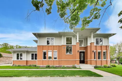 1133 Fortuna Ave, Park Ridge, IL 60068
