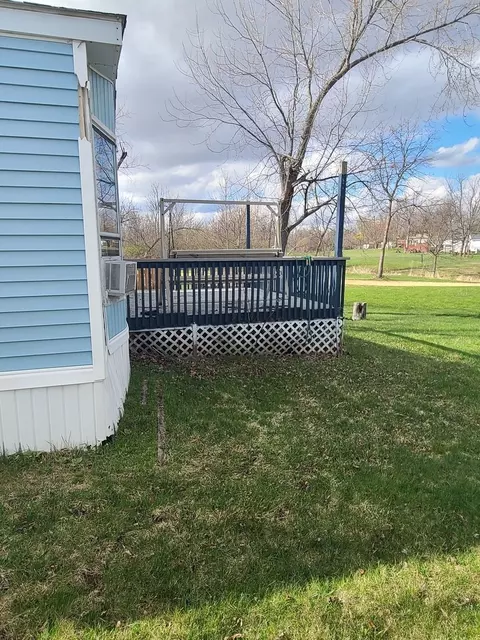 28142 Woodhaven, Sublette, IL 61367 photo 3