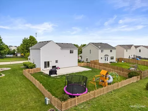 View/Area - 352 Coneflower Dr, Minooka, IL 60447 photo 1 of 4
