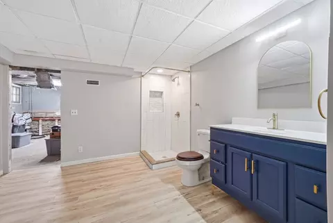 Bath - 627 E Main St, Ottawa, IL 61350 photo 2 of 2