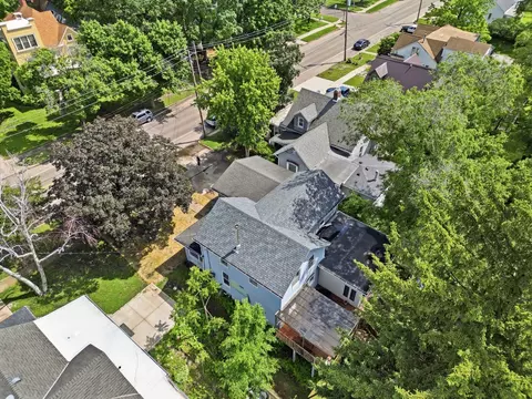 View/Area - 627 E Main St, Ottawa, IL 61350 photo 6 of 9