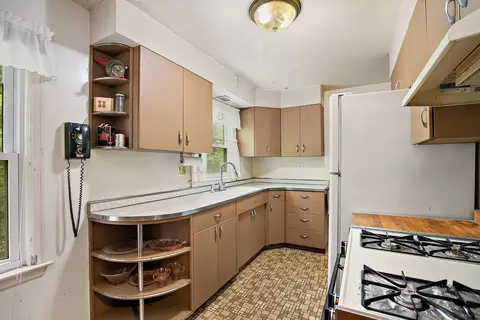 209 Beach Dr, Algonquin, IL 60102 photo 3