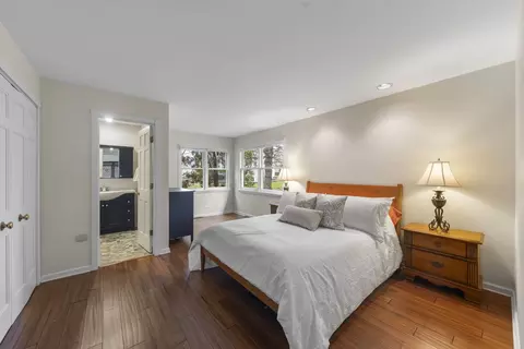 Bedroom - 1205 E Bonner Rd, Wauconda, IL 60084 photo 1 of 4