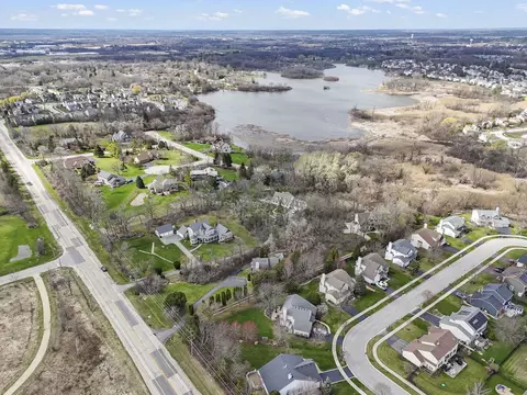 View/Area - 1205 E Bonner Rd, Wauconda, IL 60084 photo 4 of 14