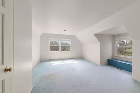 Bedroom - 1205 E Bonner Rd, Wauconda, IL 60084 photo 4 of 4