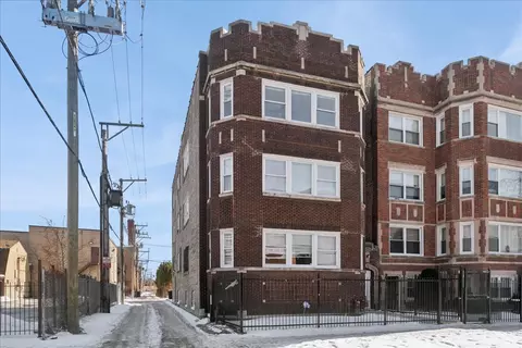 7515 S Essex Ave, Chicago, IL 60649