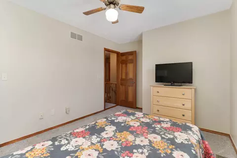 Bedroom - 3203 Eagle Crest Rd, Bloomington, IL 61704 photo 8 of 9
