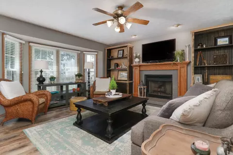 Living - 3203 Eagle Crest Rd, Bloomington, IL 61704 photo 2 of 4