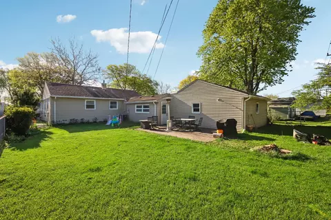 Exterior - 3107 Falcon Ct, Rolling Meadows, IL 60008 photo 3 of 3