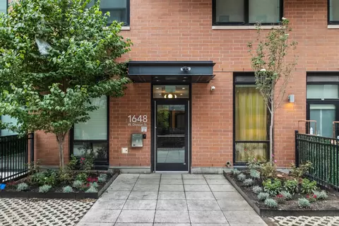 1648 W Division St #309, Chicago, IL 60622