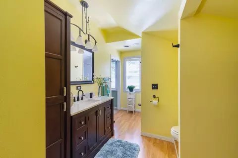 Bath - 1327 5th St, Peru, IL 61354 photo 2 of 3