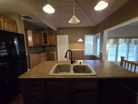 Kitchen - 210 W Morris St, Morrison, IL 61270 photo 3 of 3