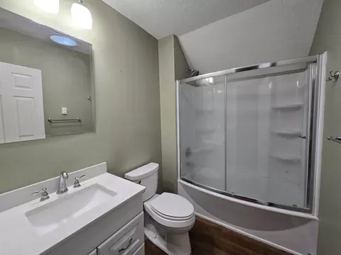 Bath - 210 W Morris St, Morrison, IL 61270 photo 1 of 1