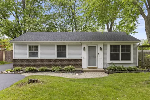 144 Garden Dr, Bolingbrook, IL 60440