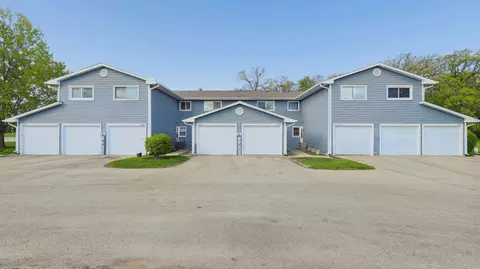 34306 N Birch Ln #16C, Gurnee, IL 60031