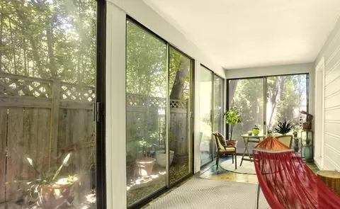 Exterior - 3029 Simpson St, Evanston, IL 60201 photo 10 of 11