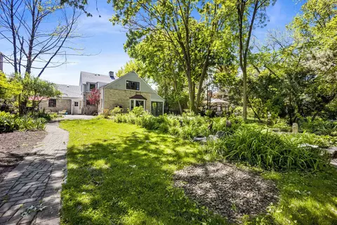 Exterior - 3029 Simpson St, Evanston, IL 60201 photo 7 of 11