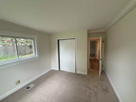 Bedroom - 117 Elm St, Wheaton, IL 60189 photo 3 of 6