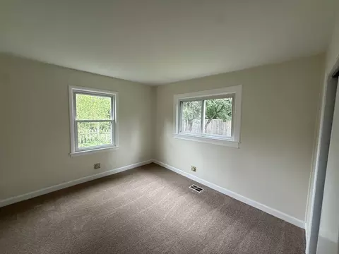 Bedroom - 117 Elm St, Wheaton, IL 60189 photo 1 of 6