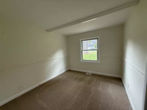 Bedroom - 117 Elm St, Wheaton, IL 60189 photo 6 of 6