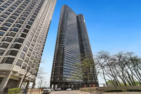 155 N Harbor Dr #4305, Chicago, IL 60601