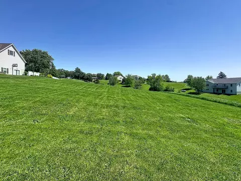 26 Lake Of The Hls, Orion, IL 61273