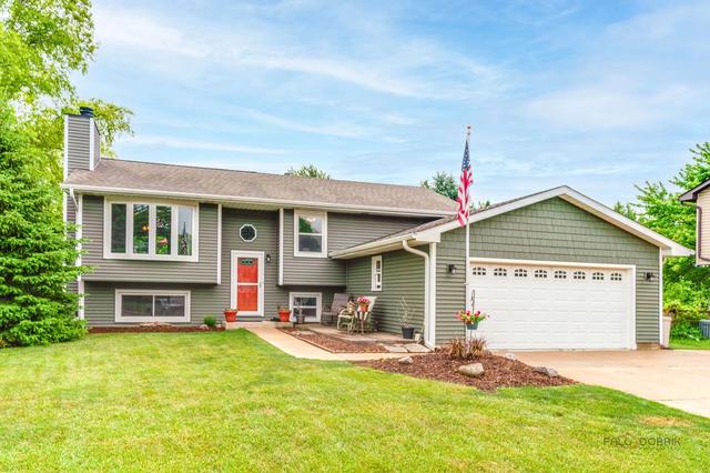 829 Colony Ct, Lindenhurst, IL 60046