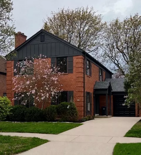 1928 Central Ave, Wilmette, IL 60091