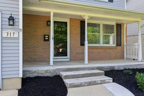 Exterior - 317 Vincent Pl, Elgin, IL 60123 photo 2 of 7