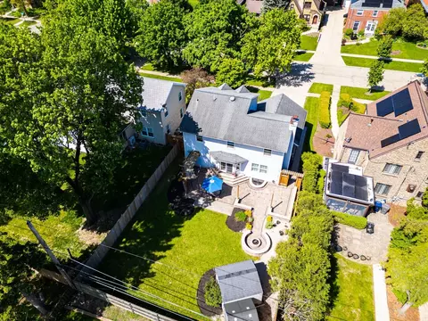 View/Area - 317 Vincent Pl, Elgin, IL 60123 photo 3 of 4