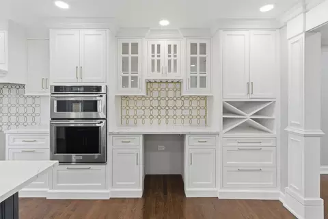 Kitchen - 317 Vincent Pl, Elgin, IL 60123 photo 1 of 3