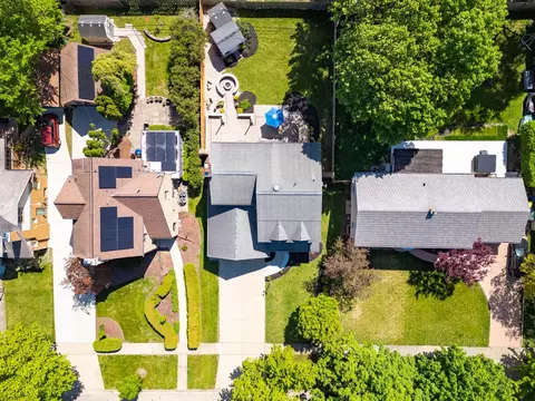 View/Area - 317 Vincent Pl, Elgin, IL 60123 photo 4 of 4