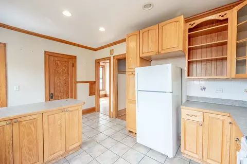 Kitchen - 630 Forest Ave, Elgin, IL 60120 photo 3 of 3
