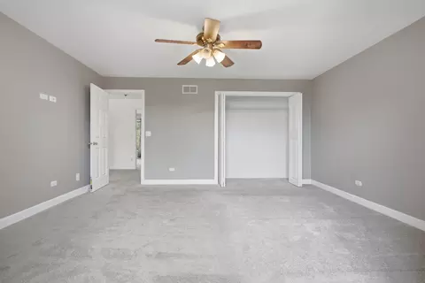 Bedroom - 1560 Colorado Ave, Aurora, IL 60506 photo 4 of 6