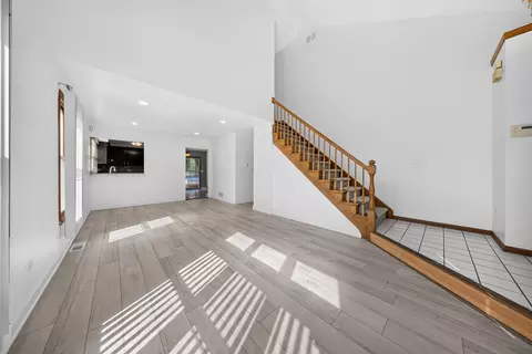 Living - 1560 Colorado Ave, Aurora, IL 60506 photo 3 of 7