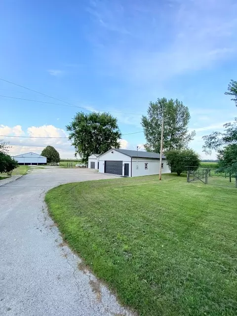 Exterior - 24308 Dunham Rd, Harvard, IL 60033 photo 3 of 6