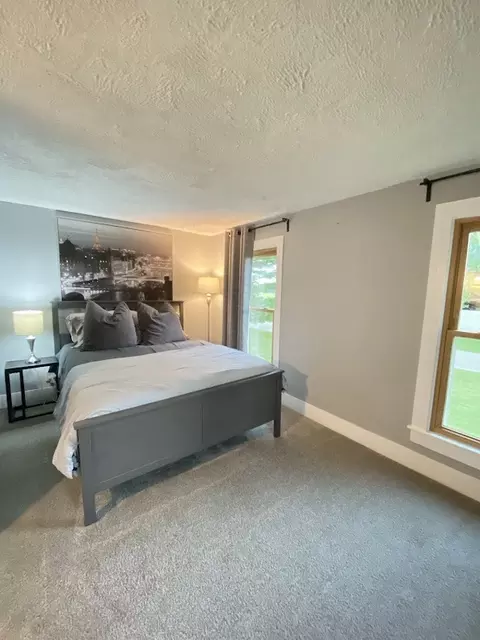 Bedroom - 24308 Dunham Rd, Harvard, IL 60033 photo 3 of 6