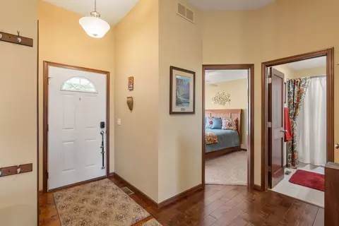 Entry Way - 602 E Sheridan Dr, Eldridge, IA 52748 photo 2 of 2