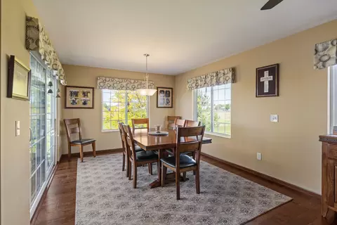 Dining - 602 E Sheridan Dr, Eldridge, IA 52748 photo 1 of 3