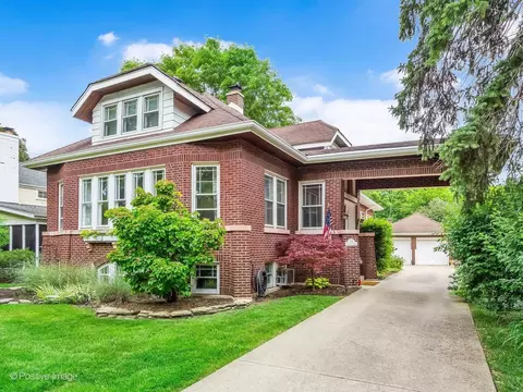 207 S Edgewood Ave, La Grange, IL 60525