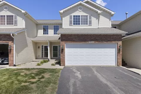 2246 Derby Ln, Belvidere, IL 61008