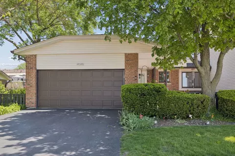 16343 Brementowne Dr, Tinley Park, IL 60477