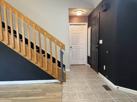 Entry Way - 109 Labrador Ln, Downs, IL 61736 photo 5 of 5